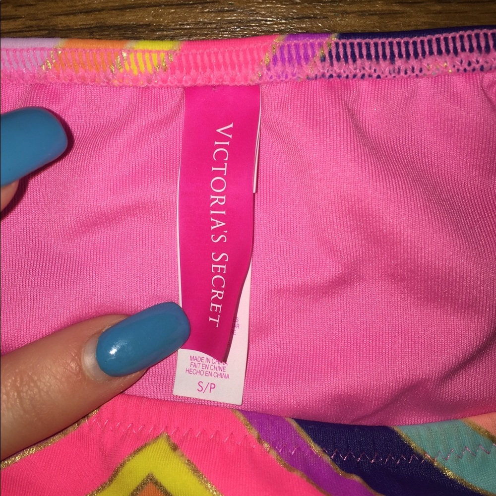 Colorful bikini bottoms - Picture 2 of 3